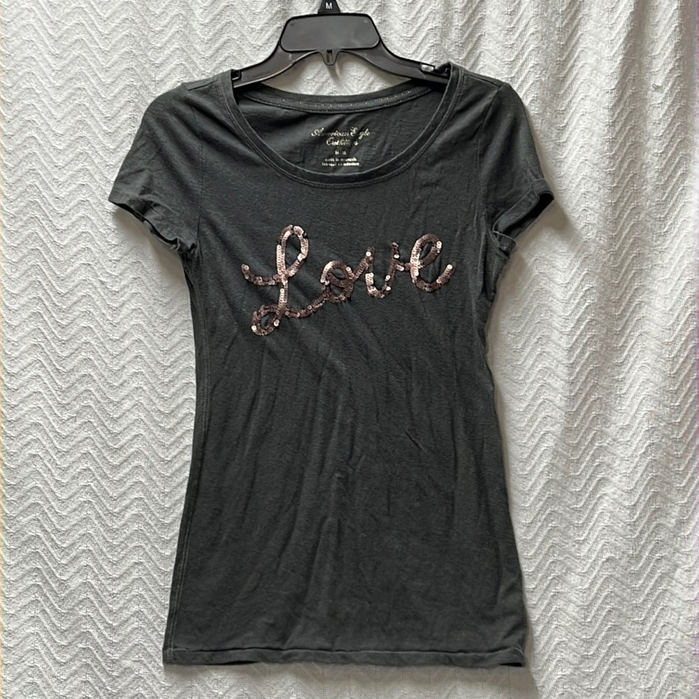 American Eagle Outfitters Gray Love Tee in Medium